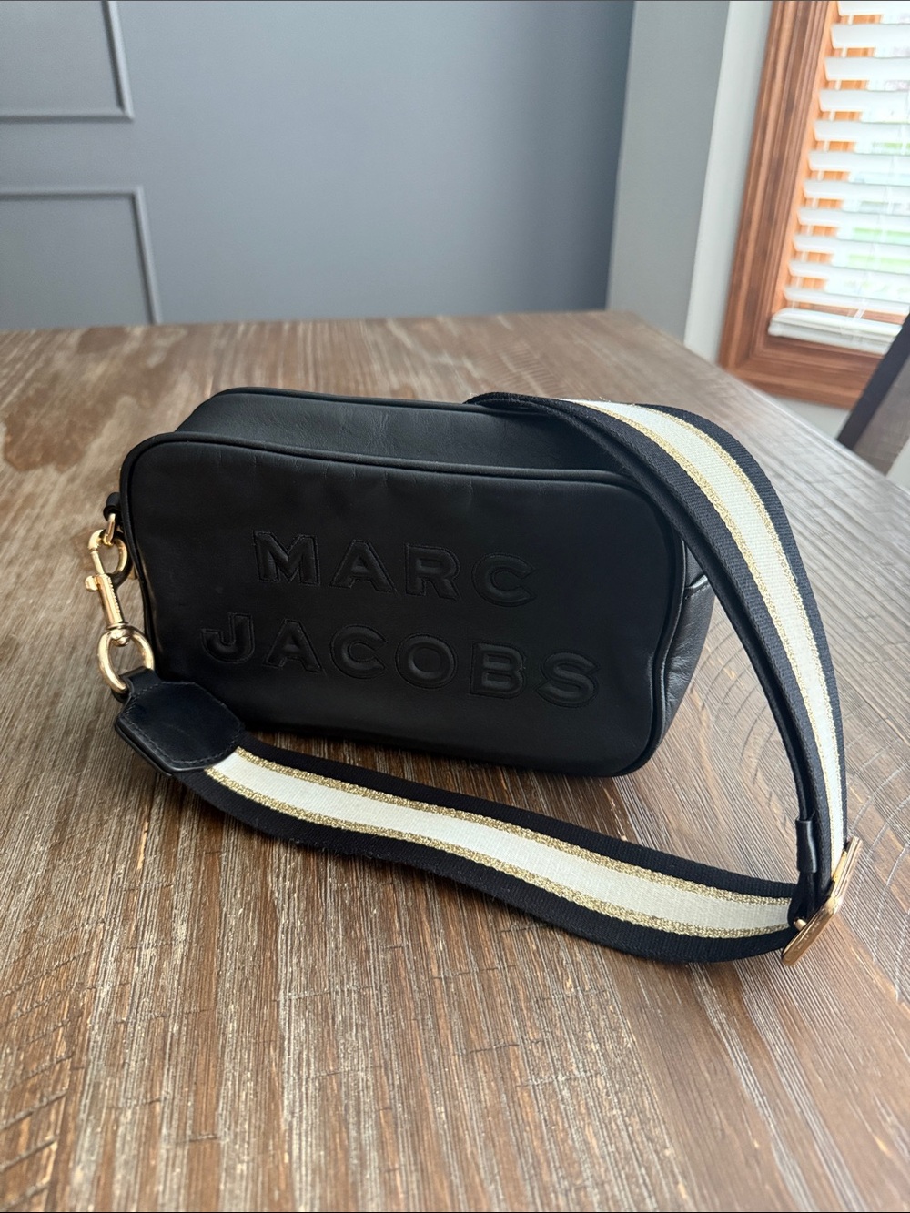 Marc Jacobs Flash Leather Camera Crossbody Bag Pouch black